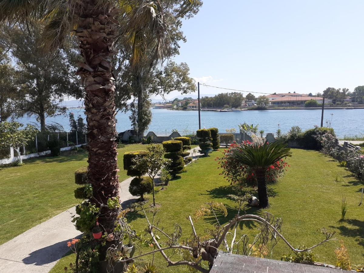 Top Floor On Villa, 3' From Center, By The Sea! Host Is Efi Kwsta Preveza Eksteriør bilde