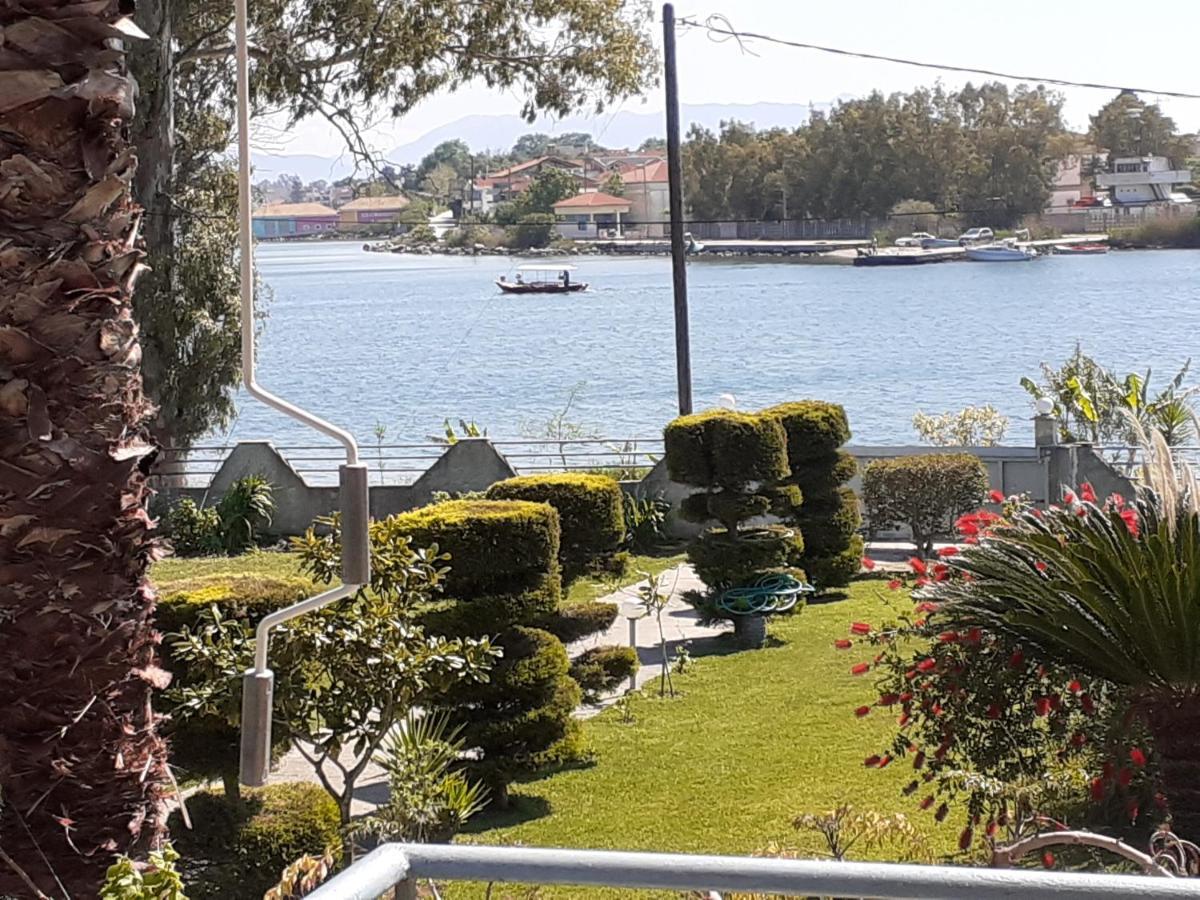 Top Floor On Villa, 3' From Center, By The Sea! Host Is Efi Kwsta Preveza Eksteriør bilde
