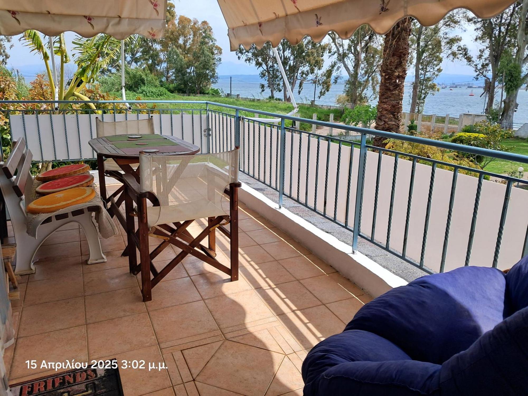 Top Floor On Villa, 3' From Center, By The Sea! Host Is Efi Kwsta Preveza Eksteriør bilde